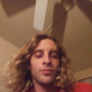 Meet your Posher, Dennis